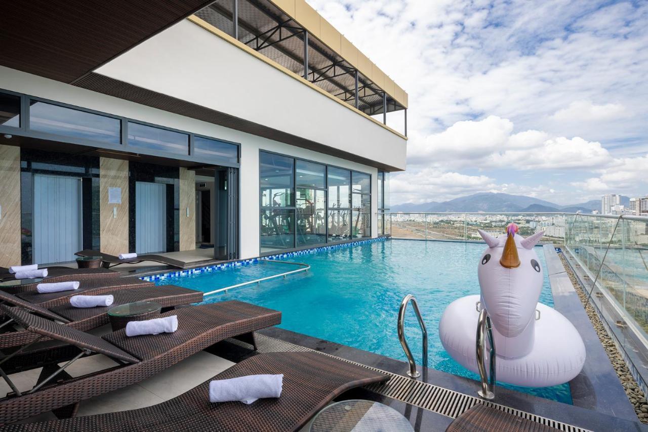 Hotel Miracle Luxury Nha Trang Zewnętrze zdjęcie