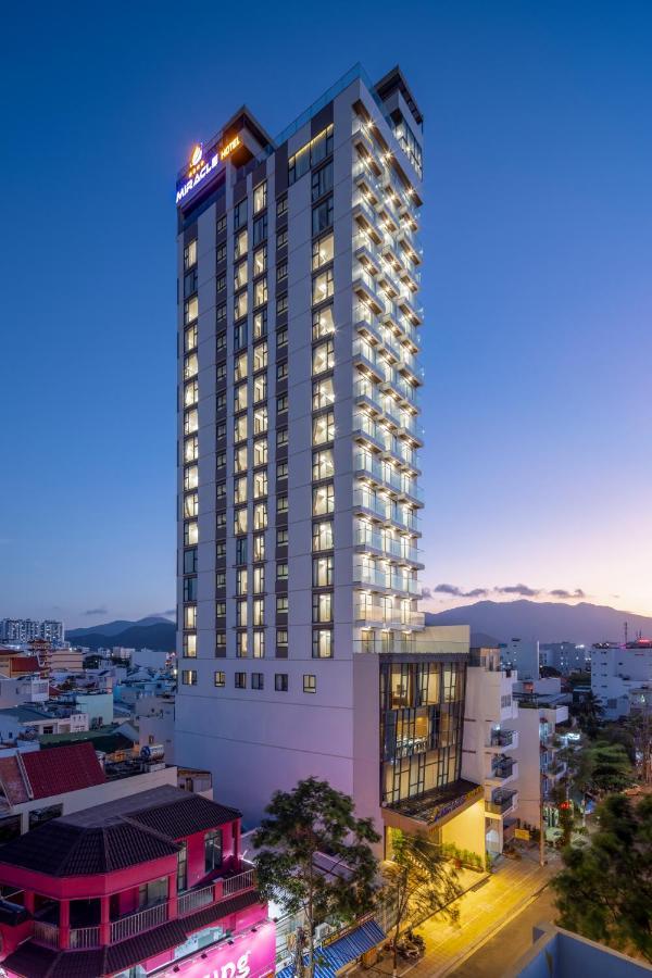 Hotel Miracle Luxury Nha Trang Zewnętrze zdjęcie