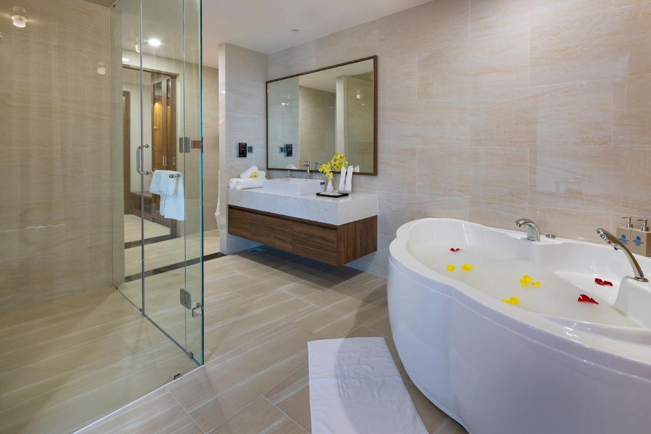Hotel Miracle Luxury Nha Trang Zewnętrze zdjęcie