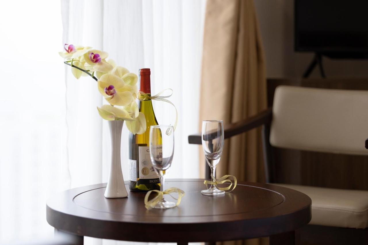 Hotel Miracle Luxury Nha Trang Zewnętrze zdjęcie