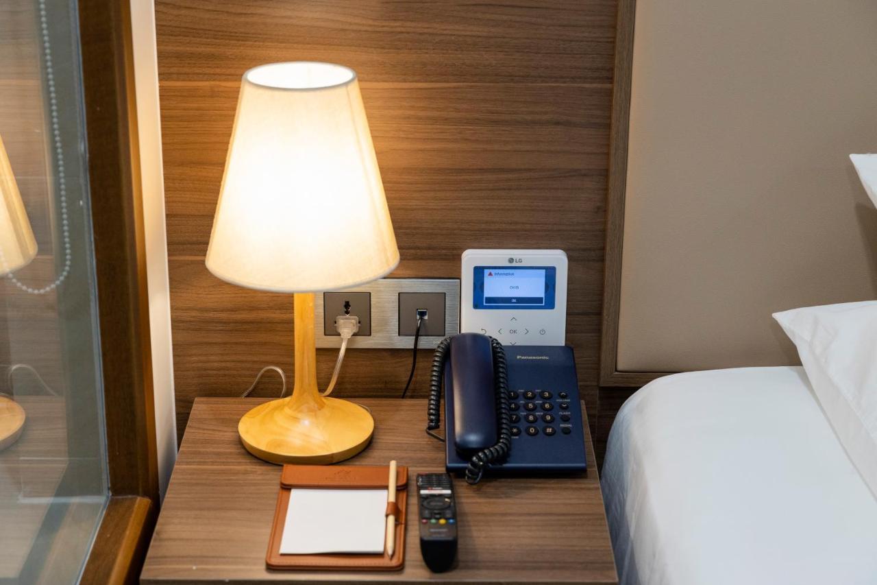 Hotel Miracle Luxury Nha Trang Zewnętrze zdjęcie