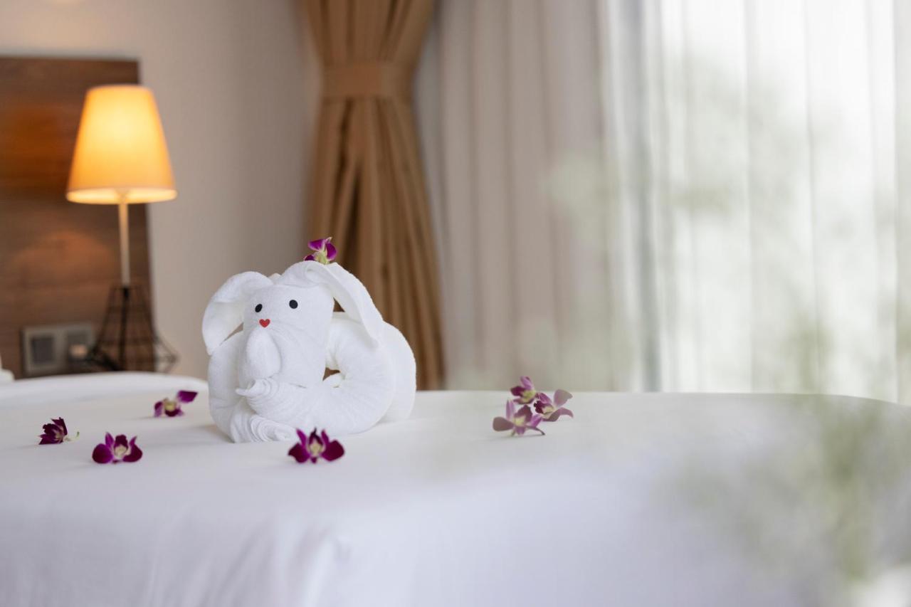 Hotel Miracle Luxury Nha Trang Zewnętrze zdjęcie